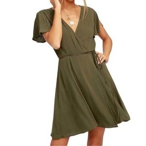 NWT Lulus Harbor Point Olive Green Wrap Mini Dress Women’s Size Large Flowy